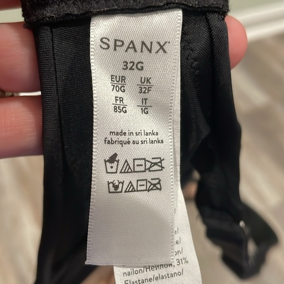 SPANX Illusion Lace Minimizer Bra top black 32G - Picture 8 of 8